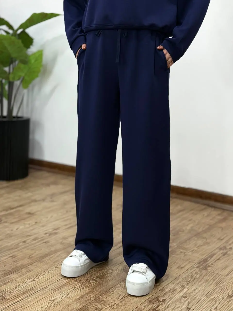 شلوار زنانه اویشو